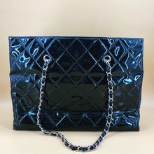 Load image into Gallery viewer, CHANEL patent leather tote