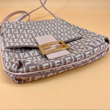 Load image into Gallery viewer, FENDI crossbody bag