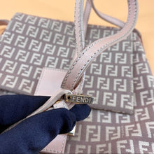 Load image into Gallery viewer, FENDI crossbody bag