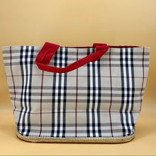 Load image into Gallery viewer, BURBERRY classic tote