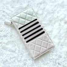 Load image into Gallery viewer, CHANEL leather wallet