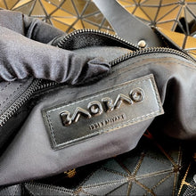 Load image into Gallery viewer, BAO BAO ISSEY MIYAKE tote