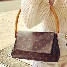 Load image into Gallery viewer, LOUIS VUITTON Looping bag