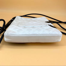 Load image into Gallery viewer, CHANEL combon crossbody leather bag