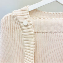 Load image into Gallery viewer, Jacquemus 100% wool sweater