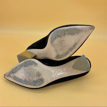 Load image into Gallery viewer, NICHOLAS KIRKWOOD classic high heels
