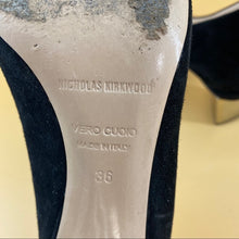 Load image into Gallery viewer, NICHOLAS KIRKWOOD classic high heels
