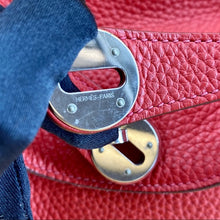 Load image into Gallery viewer, HERMES Lindy26 leather bag
