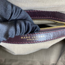 Load image into Gallery viewer, Marc Jacobs Stam leather two way bag
