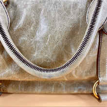 Load image into Gallery viewer, Miu Miu Bow leather two-way bag