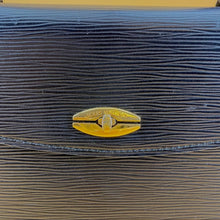 Load image into Gallery viewer, LOUIS VUITTON Marlesherbes epi leather bag