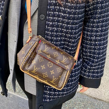 Load image into Gallery viewer, LOUIS VUITTON Viva cité crossbody bag