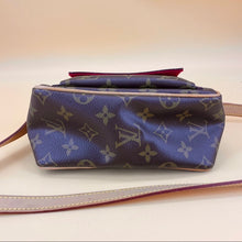 Load image into Gallery viewer, LOUIS VUITTON Viva cité crossbody bag
