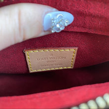 Load image into Gallery viewer, LOUIS VUITTON Viva cité crossbody bag