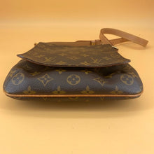 Load image into Gallery viewer, LOUIS VUITTON Musette shoulder bag