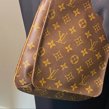 Load image into Gallery viewer, LOUIS VUITTON Musette shoulder bag