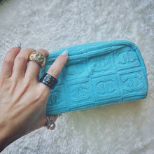Load image into Gallery viewer, CHANEL Towel texture small pochette