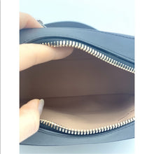 Load image into Gallery viewer, Roger Vivier photocall crossbody bag