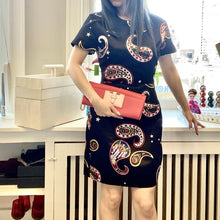 Load image into Gallery viewer, FENDI Grained Leather Clutch Bag