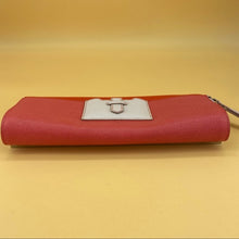 Load image into Gallery viewer, FENDI Grained Leather Clutch Bag