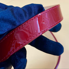 Load image into Gallery viewer, LOUIS VUITTON red belt