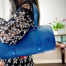 Load image into Gallery viewer, Louis Vuitton Papillon Soufflot Epi Shoulder Bag