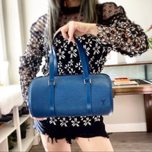 Load image into Gallery viewer, Louis Vuitton Papillon Soufflot Epi Shoulder Bag