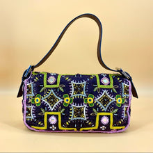 Load image into Gallery viewer, FENDI baguette runway limited edition