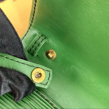 Load image into Gallery viewer, LOUIS VUITTON epi crossbody bag & clutch