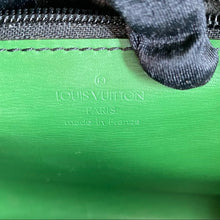 Load image into Gallery viewer, LOUIS VUITTON epi crossbody bag & clutch