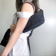 Load image into Gallery viewer, GUCCI Vintage Shoulder bag TWS
