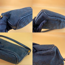 Load image into Gallery viewer, GUCCI Vintage Shoulder bag TWS