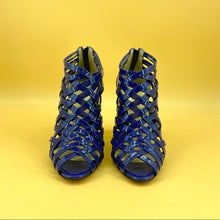 Load image into Gallery viewer, Christian Louboutin high heels