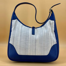 Load image into Gallery viewer, HERMES Trim Shoulder bag