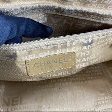 Load image into Gallery viewer, CHANEL HANDBAG & SHOULDER BAG BLACK CAVIAR SKIN TWS