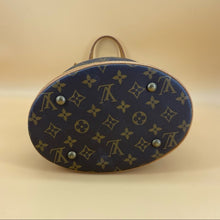 Load image into Gallery viewer, Louis Vuitton Vintage petit Bucket Bag Tote