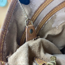 Load image into Gallery viewer, Louis Vuitton Vintage petit Bucket Bag Tote