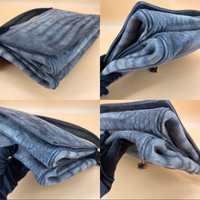 Load image into Gallery viewer, YVES SAINT LAURENT Crocodile Skin Leather Shoulder Bag