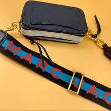 Load image into Gallery viewer, MARC JACOBS snapshot leather crossbody bag