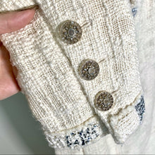 Load image into Gallery viewer, CHANEL 12PF Paris Bombay Ivory Silver Dress