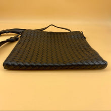 Load image into Gallery viewer, BOTTEGA VENETA INTRECCIATO VN crossbody bag