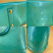 Load image into Gallery viewer, LOUIS VUITTON Alma BB Mint Green monogram