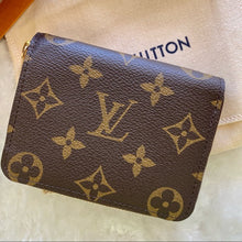 Load image into Gallery viewer, LOUIS VUITTON Japanese edition zippy coin purse