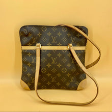 Load image into Gallery viewer, LOUIS VUITTON Coussin shoulder bag TWS pop