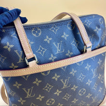 Load image into Gallery viewer, LOUIS VUITTON Coussin shoulder bag TWS pop