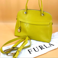 Load image into Gallery viewer, FURLA shell leather bag
