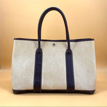 Load image into Gallery viewer, HERMES Garden party36 cloth tote TWS