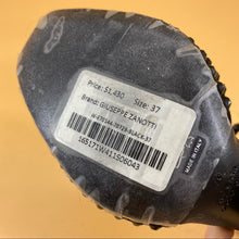 Load image into Gallery viewer, GIUSEPPE ZANOTTI black sandals