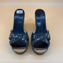 Load image into Gallery viewer, JIMMY CHOO sandals