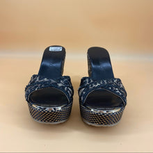 Load image into Gallery viewer, JIMMY CHOO sandals
